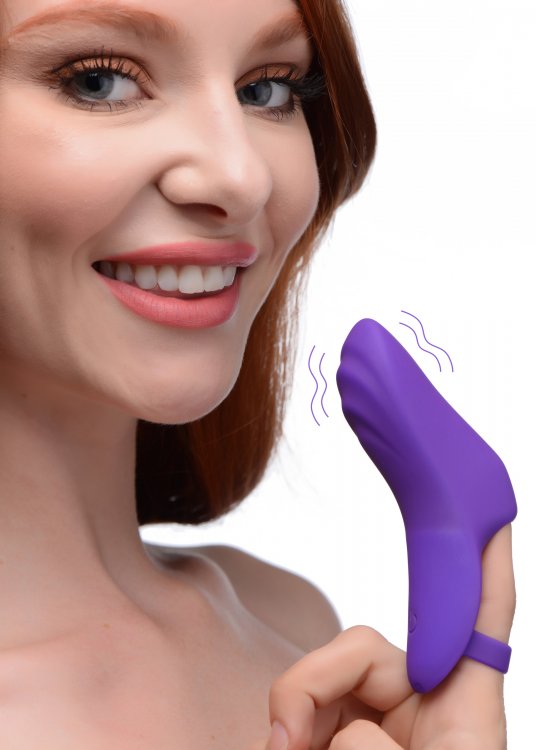 Her Pro Curved Silicone Sleeve Finger Vibrator
